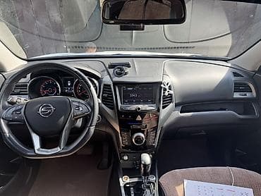 авто домик: Ssangyong Tivoli: 2017 г., 1.6 л, Автомат, Бензин, Кроссовер — 6
