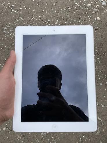 Техника жана электроника: Планшет, Apple, эс тутум 32 ГБ, 9" - 10", Колдонулган, Классикалык түсү - Ак — 1