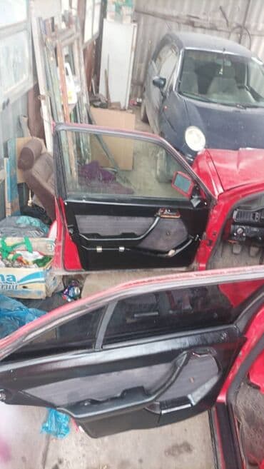 бу авто в кредит без первоначального взноса рядом просп. жибек жолу, бишкек: Mercedes-Benz W124: 1987 г., 2 л, Механика, Бензин, Седан — 5