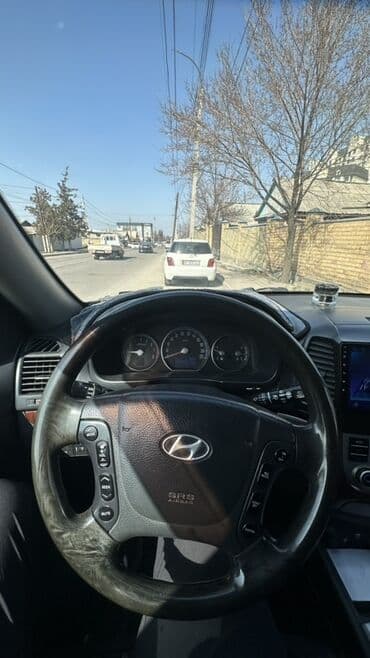 срочно продаю в связи с переездом: Hyundai Santa Fe: 2008 г., 2.7 л, Бензин, Внедорожник — 2