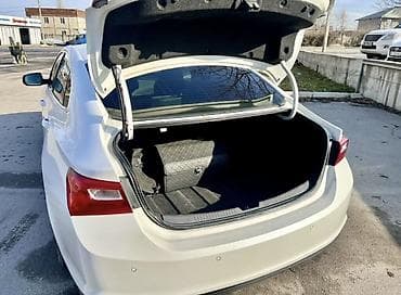 акумлятор: Chevrolet Malibu: 2018 г., 1.5 л, Автомат, Бензин, Седан — 8