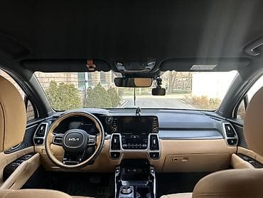 Транспорт: Kia Sorento: 2021 г., Автомат, Бензин, Кроссовер — 6