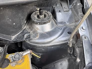 Honda Fit: 2005 г., 1.5 л, Вариатор, Бензин, Хетчбек — 9