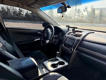Toyota Camry: 2012 г., 2.5 л, Автомат, Бензин, Седан — 10