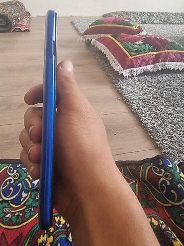 nokia 88: Redmi, Redmi 8A, Б/у, 32 ГБ, цвет - Синий, eSIM — 4