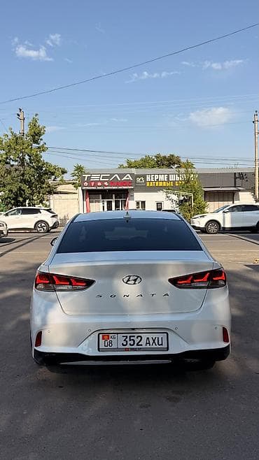 byd e1: Hyundai Sonata: 2022 г., 2 л, Автомат, Газ, Седан — 3