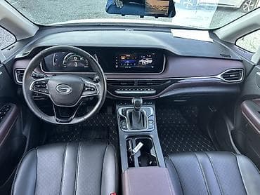 Trumpchi M6, выпущенный 22 августа, с автоматической коробкой передач — 5