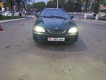 Toyota Avensis: 1998 г., Универсал