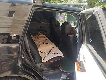 зад: Honda Odyssey: 2000 г., Минивэн — 1