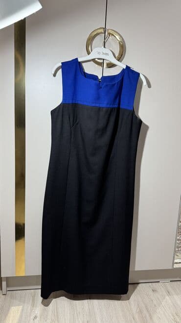 платья на новый год больших размеров: Вечернее платье, Короткая модель, Без рукавов, M — 2