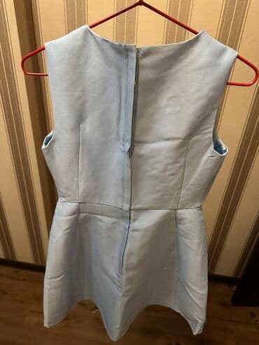 бордовая платья: S, цвет - Голубой — 3