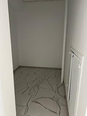 комнаты в ысык куле: Кабинет эпиляции и депиляции 112 м², 1 комната, С ремонтом, Без оборудования, Многоэтажное жилое здание, 1 линия — 6