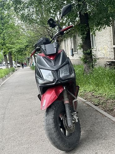 скут: Скутер/мопед городской класса 50–150 см³ (визуально — компактный — 5