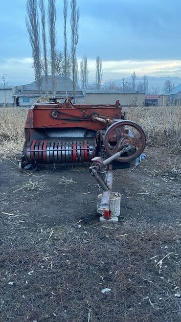 генератор на трактор: Модель: 904, Б/у, 2011 г., Трактор с другими агрегатами — 7