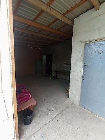 дом в ош: С р о ч н о Продается 🏠 ближе Ошскому рынку находится жилмассиве Колмо — 7