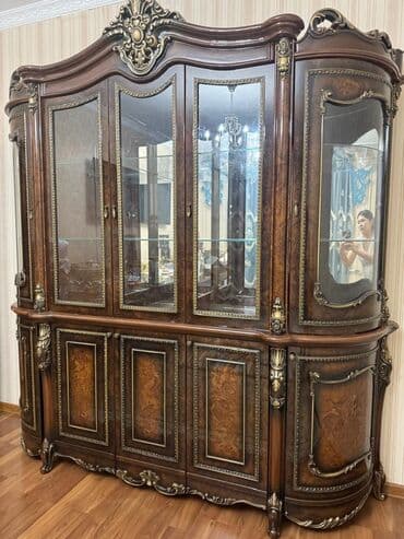 миксер битон: Гарнитур для зала, Б/у, Шкаф, Самовывоз, цвет - Коричневый — 1