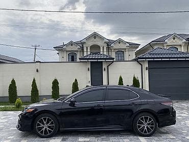 corolla s: Toyota Camry: 2021 г., 2.5 л, Автомат, Бензин, Седан — 3
