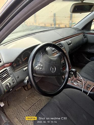 step 2: Mercedes-Benz : 2000 г., 0.2 л, Автомат, Бензин — 5