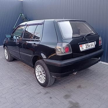 гурзавой: Volkswagen Golf: 1995 г., 1.8 л, Механика — 3