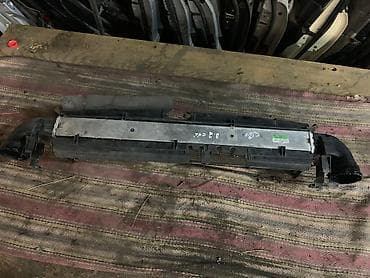 w203: Продается Интеркуллер охлаждения мерс W203 кузов 2,2 Дизель CDI OM646 — 2