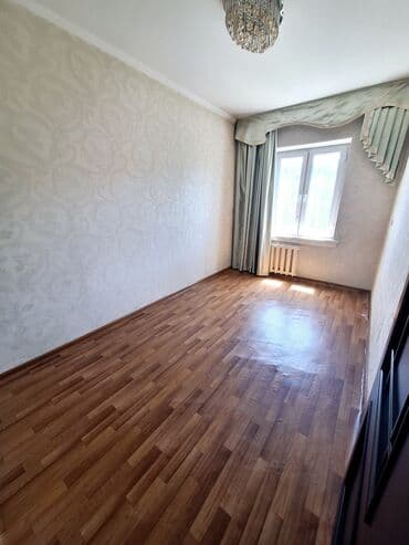 меняю доплатой мне: 4 комнаты, 80 м², 106 серия, 8 этаж, Косметический ремонт — 11