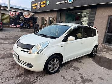Nissan Note: 2006 г., 1.5 л, Автомат, Бензин, Хэтчбэк
