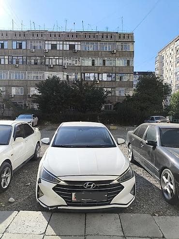 елантра 2017: Hyundai Elantra: 2019 г., Бензин, Седан — 1