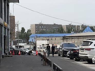 мадина дом: Продаю дом . 6 сот . Мадина рынок базар . Первая линия . Трафик — 10