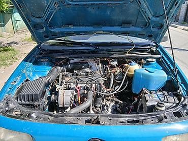 Транспорт: Volkswagen Passat Variant: 1990 г., 1.8 л, Кол менен иштөөчү, Бензин, Универсал — 9