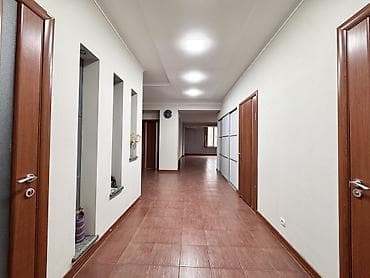 Сдается офисное помещение в Золотом Квадрате, Раззакова 22 /