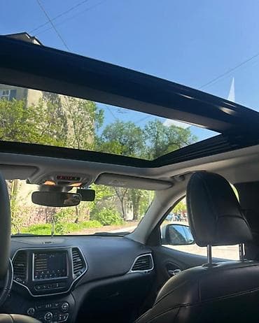 Jeep Cherokee: 2020 г., 2.4 л, Автомат, Бензин, Кроссовер