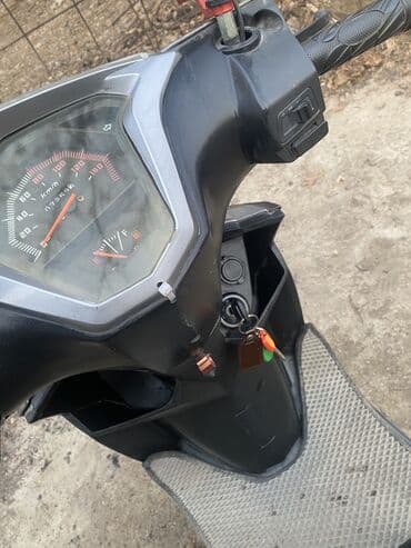 ева полик бишкек: M8, 150 куб. см, Бензин, Колдонулган — 3