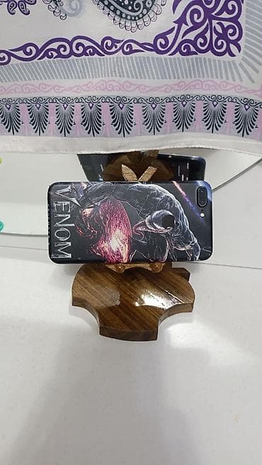 one plas: IPhone 7 Plus, Б/у, 128 ГБ, Черный, Чехол — 3