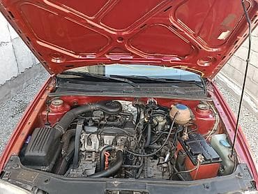 bmw e9: Volkswagen Golf: 1992 г., 1.8 л, Механика, Бензин, Хэтчбэк — 10