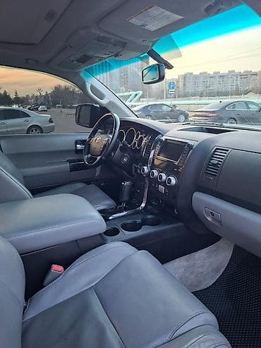 4runner 2010: Toyota Sequoia: 2008 г., 5.7 л, Автомат, Бензин, Внедорожник — 5