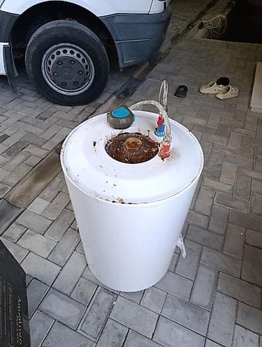 Техника жана электроника: Топтолмо суу жылыткыч Бактын көлөмү: 80 л, Электр, Температура жөндөгүч, Колдонулган — 2