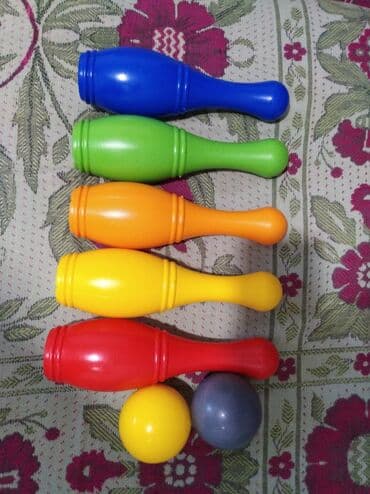 трехколесные коляски: Все игрушки в хорошем состоянии. Машинка толокар(без сидушки,но есть — 4