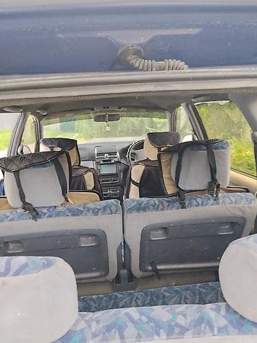 Унаа: Toyota Ipsum: 1995 г., Автомат, Бензин, Вэн/Минивэн — 7