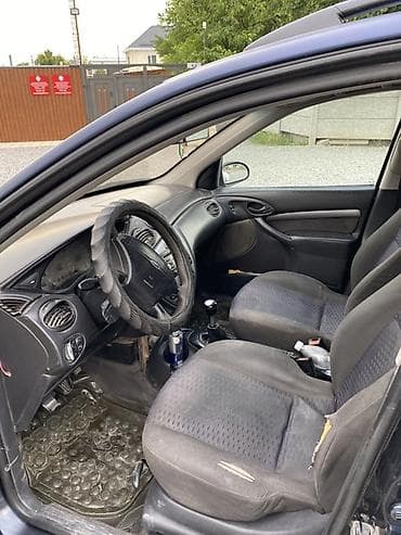 авто герметик: Ford Focus: 2001 г., 1.8 л, Механика, Бензин — 10