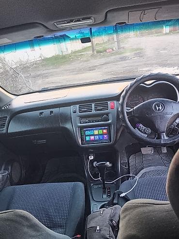 m 5: Honda HR-V: 2002 г., 2 л, Автомат, Бензин, Кроссовер — 4