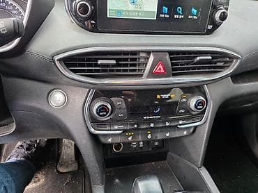 haval m6: Hyundai Santa Fe: 2019 г., 2 л, Автомат, Бензин, Кроссовер — 10