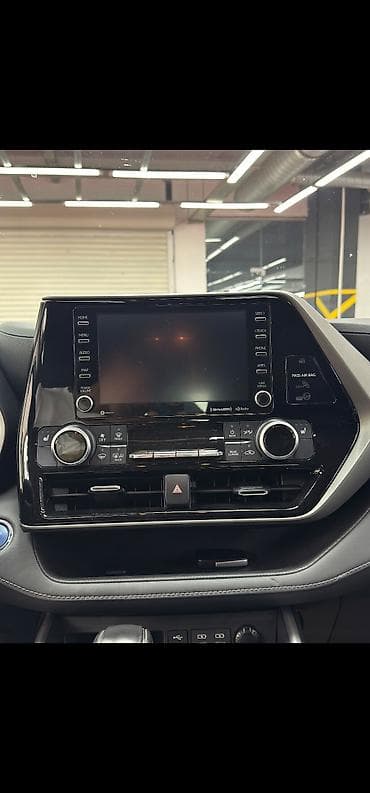 corolla 2022: Toyota Highlander: 2022 г., 2.5 л, Автомат, Гибрид, Кроссовер — 10
