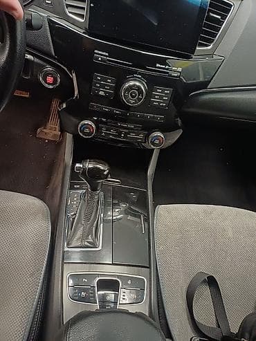 сл: Kia K7: 2011 г., 2.6 л, Автомат, Бензин, Седан — 9