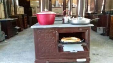 печь для отопления дома бишкек: Дровяная кухонная печь-камин SARICA с духовым шкафом - Тип — 2