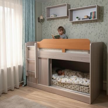 Г.Ош кровать продается вместе с матрасами и 2 полками. размер 190×85