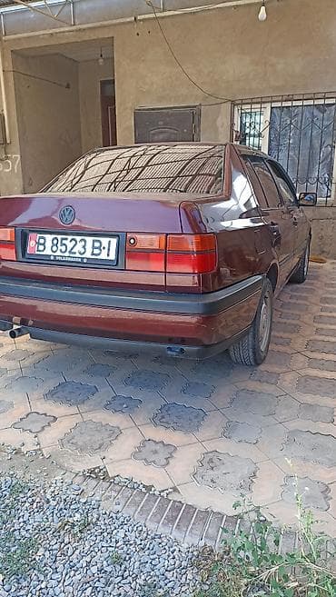 Унаа: Volkswagen Vento: 1992 г., 1.8 л, Кол менен иштөөчү, Бензин, Седан — 7