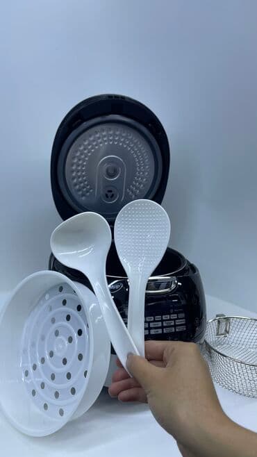 чоппер кухонный техномир: Модель: Техномир М-70 ⚡ Мощность: 860 Вт 💧 Объем чаши: 5 литров 🎛️ — 2