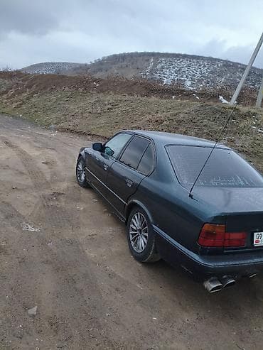 бмв м40: BMW 520: 1991 г., 2 л, Механика, Бензин, Седан — 4