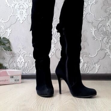 оптом ботинки: Шпильки 35 размера, сзади бабочка
Доставка по городу — 3