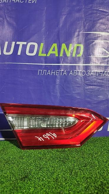 Задний правый стоп-сигнал Toyota 2017 г., Б/у, Оригинал, Япония